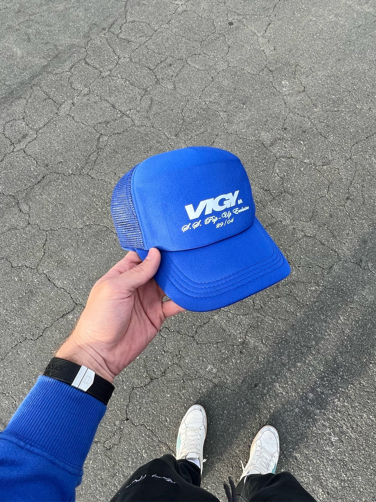 MERCH CAP